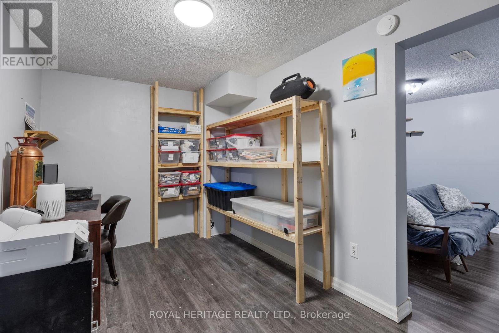 












1471 CONNERY CRESCENT

,
Oshawa (Lakeview),




Ontario
L1J8E5

