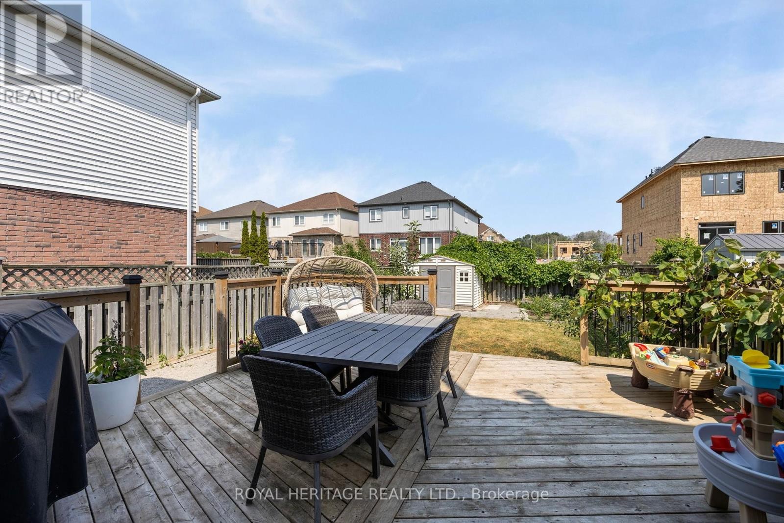 












1471 CONNERY CRESCENT

,
Oshawa (Lakeview),




Ontario
L1J8E5

