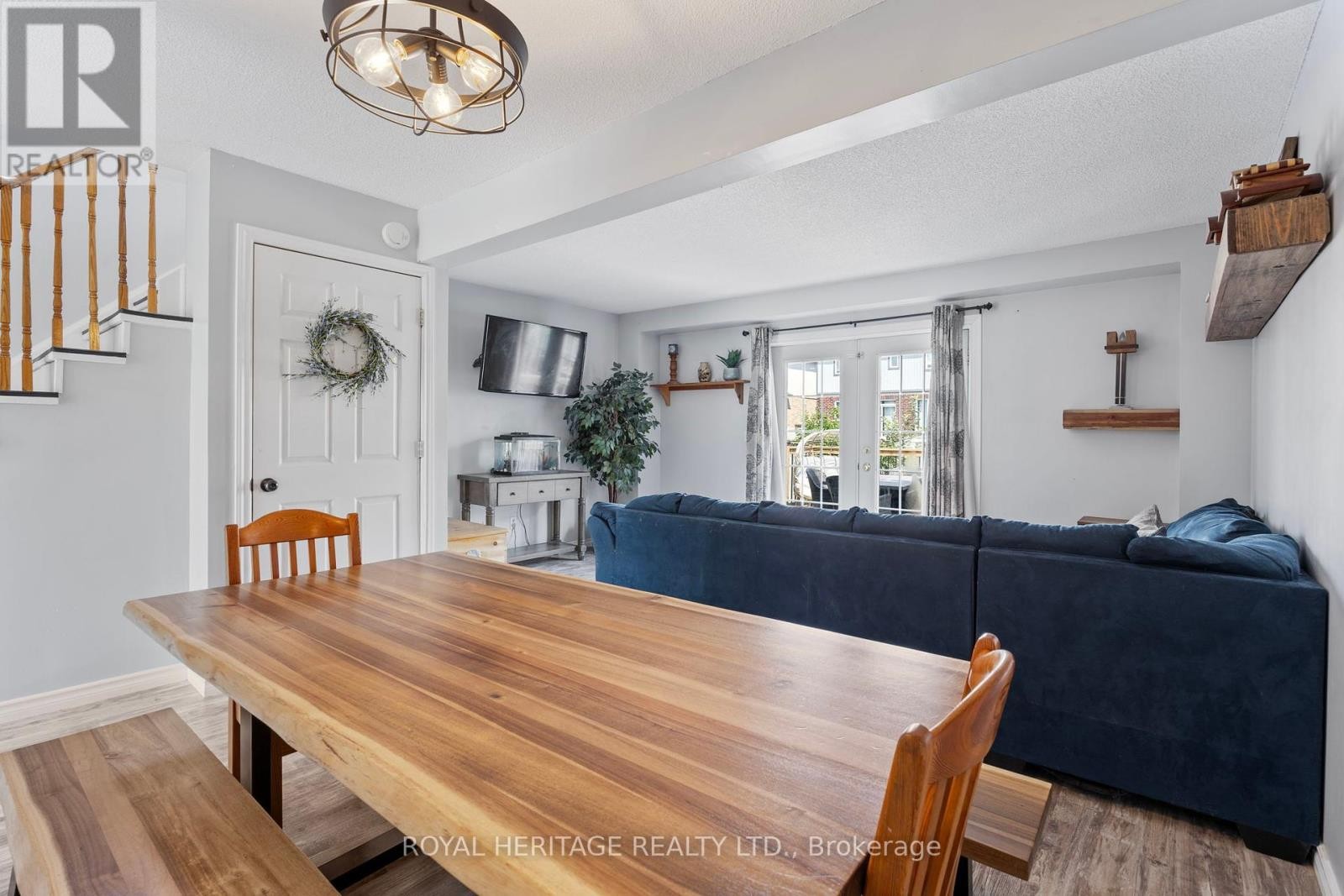












1471 CONNERY CRESCENT

,
Oshawa (Lakeview),




Ontario
L1J8E5

