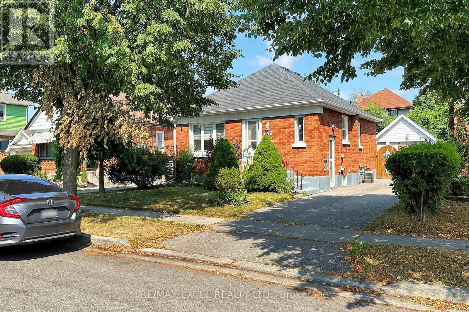 












340 BRUCE STREET

,
Oshawa (Central),




Ontario
L1H1R7

