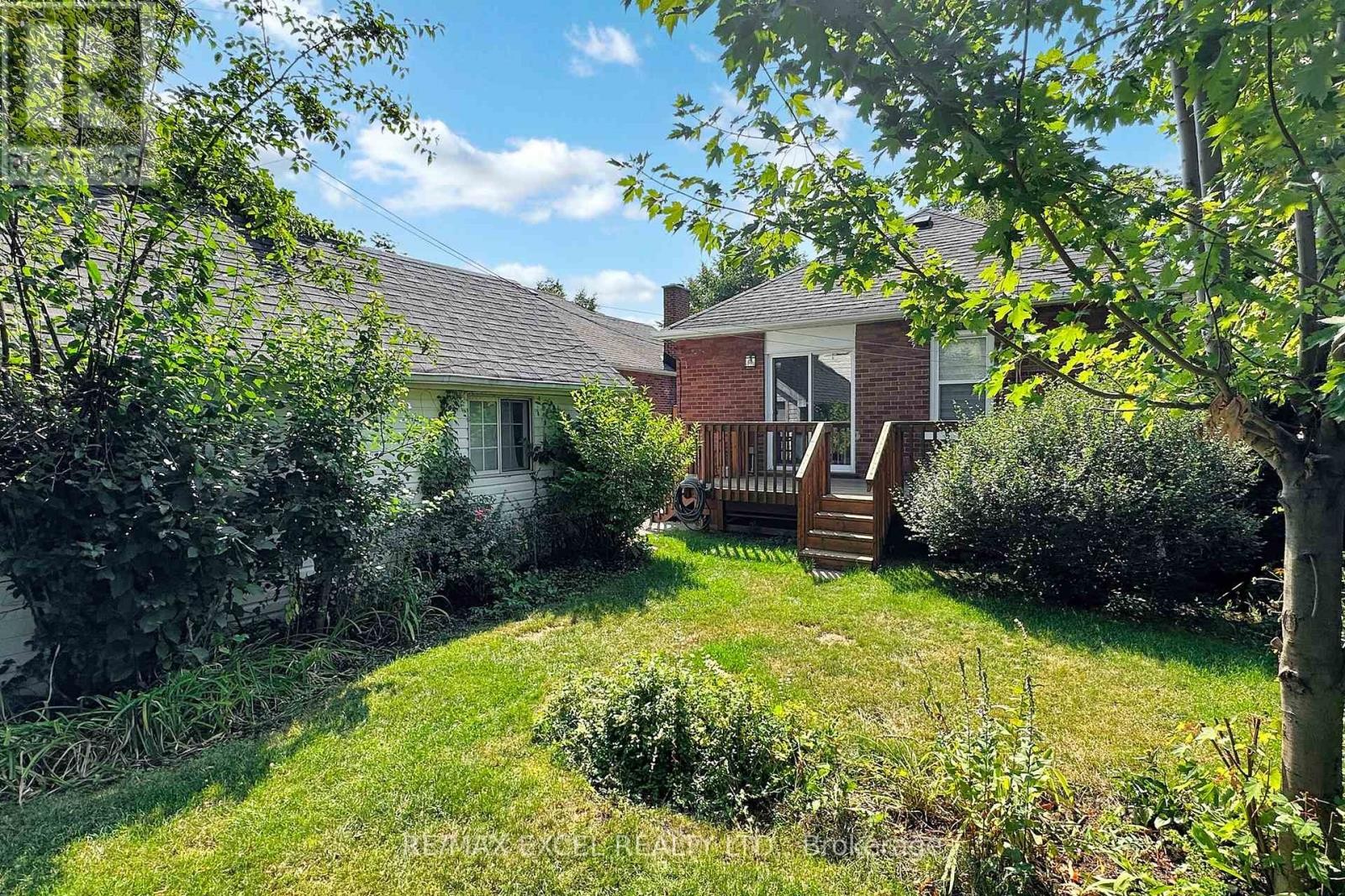 












340 BRUCE STREET

,
Oshawa (Central),




Ontario
L1H1R7

