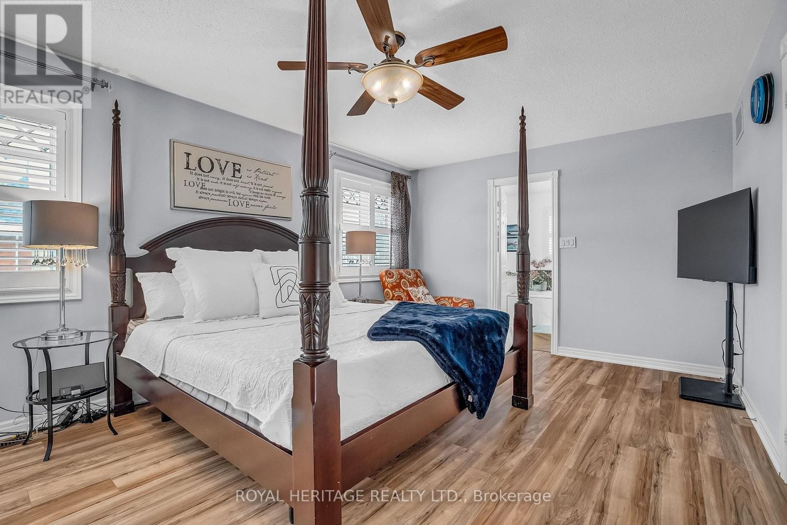 












846 HANMORE COURT

,
Oshawa (Pinecrest),




Ontario
L1K0C5

