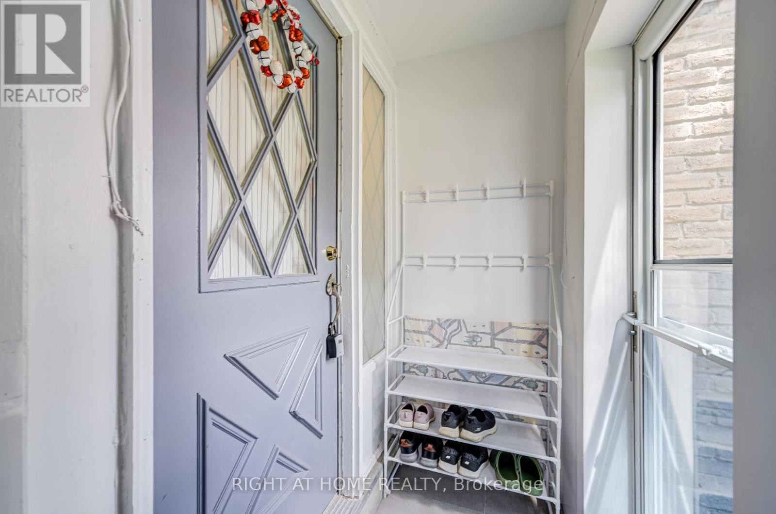 












44 - 55 BRIMWOOD BOULEVARD

,
Toronto (Agincourt North),




Ontario
M1V1E4

