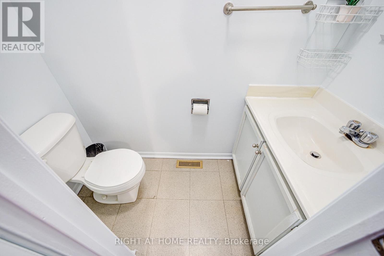












44 - 55 BRIMWOOD BOULEVARD

,
Toronto (Agincourt North),




Ontario
M1V1E4

