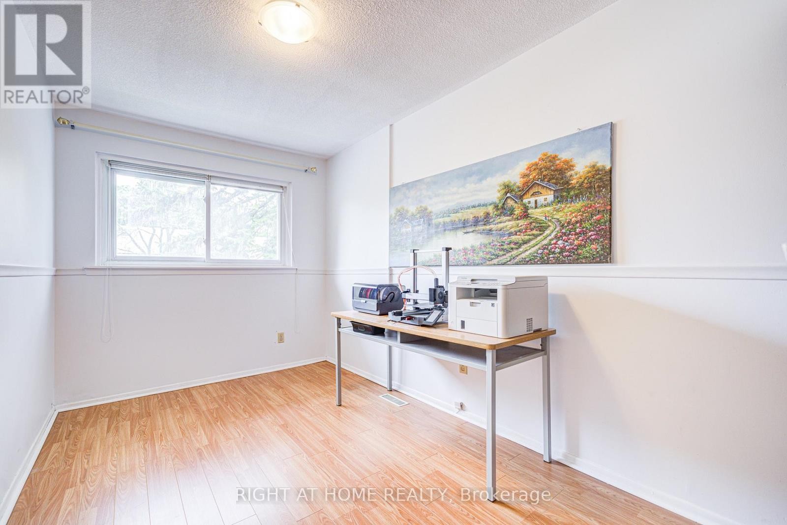 












44 - 55 BRIMWOOD BOULEVARD

,
Toronto (Agincourt North),




Ontario
M1V1E4

