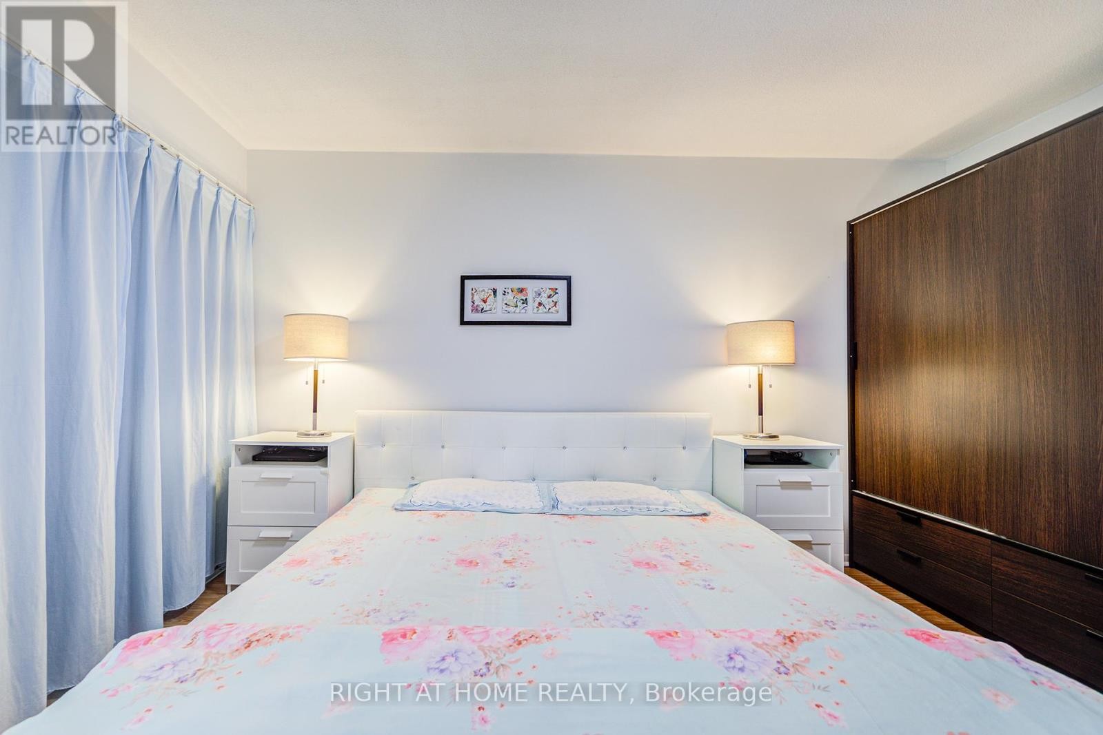 












44 - 55 BRIMWOOD BOULEVARD

,
Toronto (Agincourt North),




Ontario
M1V1E4

