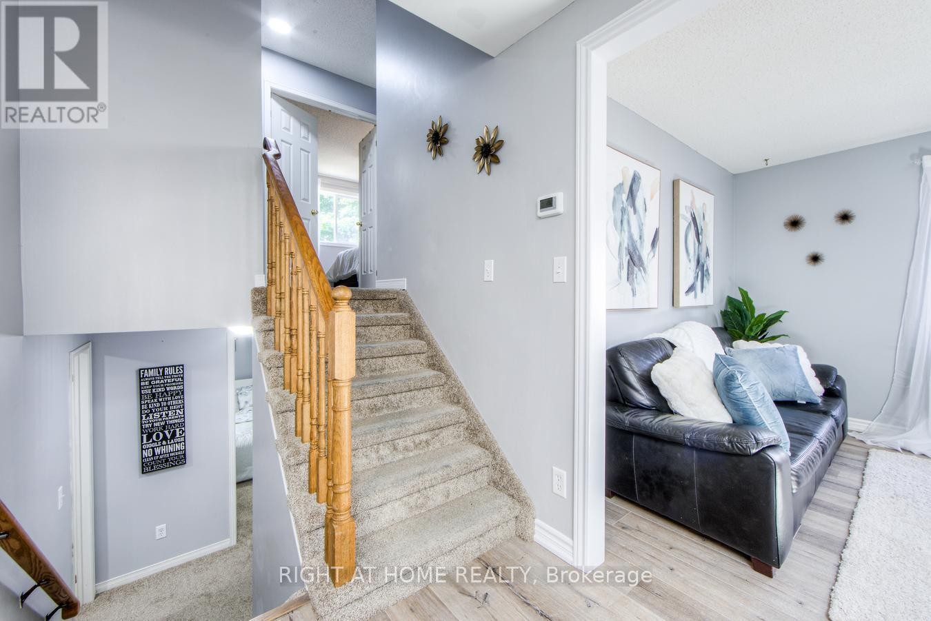 












16 JOHN WALTER CRESCENT

,
Clarington (Courtice),




Ontario
L1E2W6

