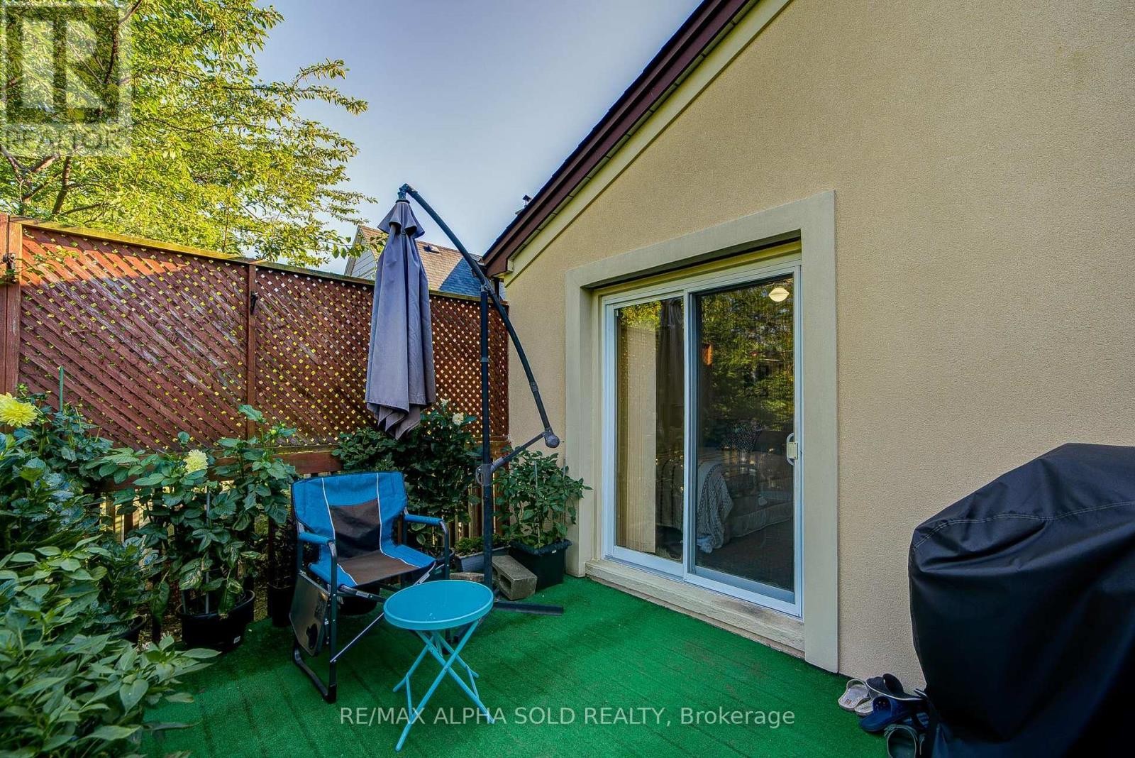 












71 VAUXHALL DRIVE

,
Toronto (Dorset Park),




Ontario
M1P1R1

