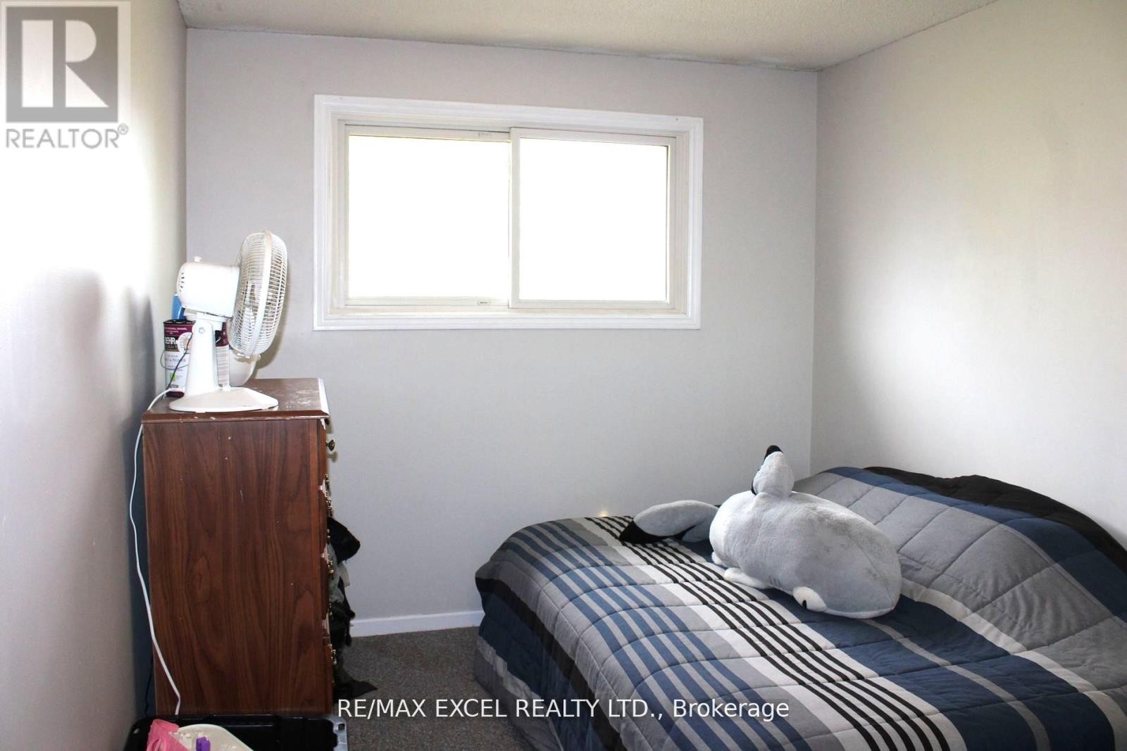 












216 NORTHMINSTER COURT

,
Oshawa (Centennial),




Ontario
L1G3T3


