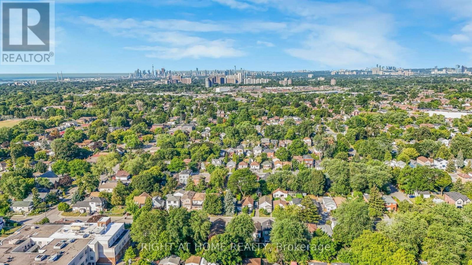 












36 VANBRUGH AVENUE

,
Toronto (Birchcliffe-Cliffside),




Ontario
M1N3S9

