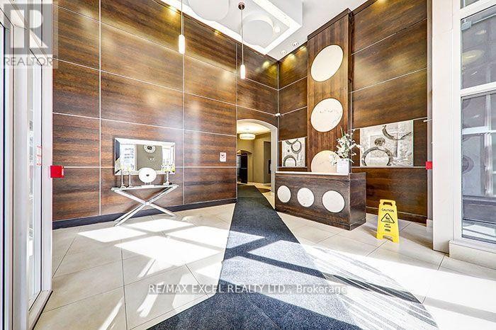 












608 - 25 TOWN CENTRE CRT STREET S

,
Toronto (Bendale),




Ontario
M1P0B4

