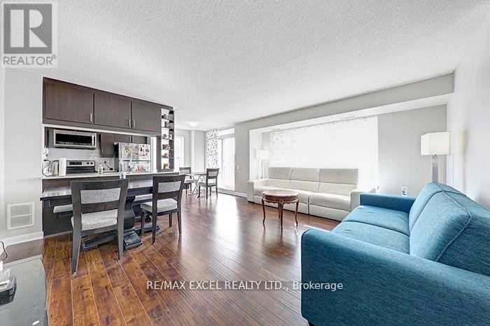 












608 - 25 TOWN CENTRE CRT STREET S

,
Toronto (Bendale),




Ontario
M1P0B4


