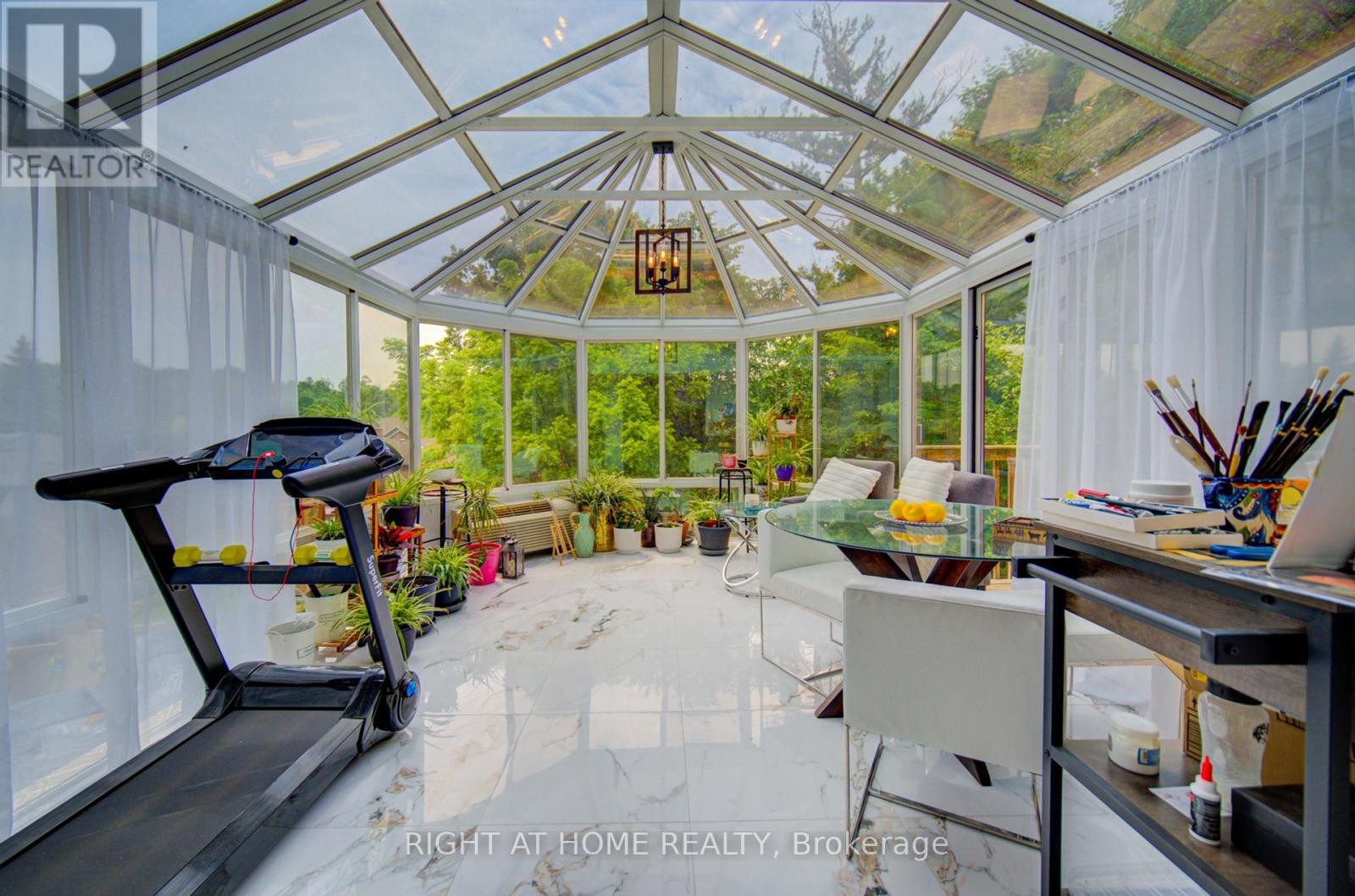 












1482 OLD FOREST ROAD

,
Pickering (Woodlands),




Ontario
L1V1N9

