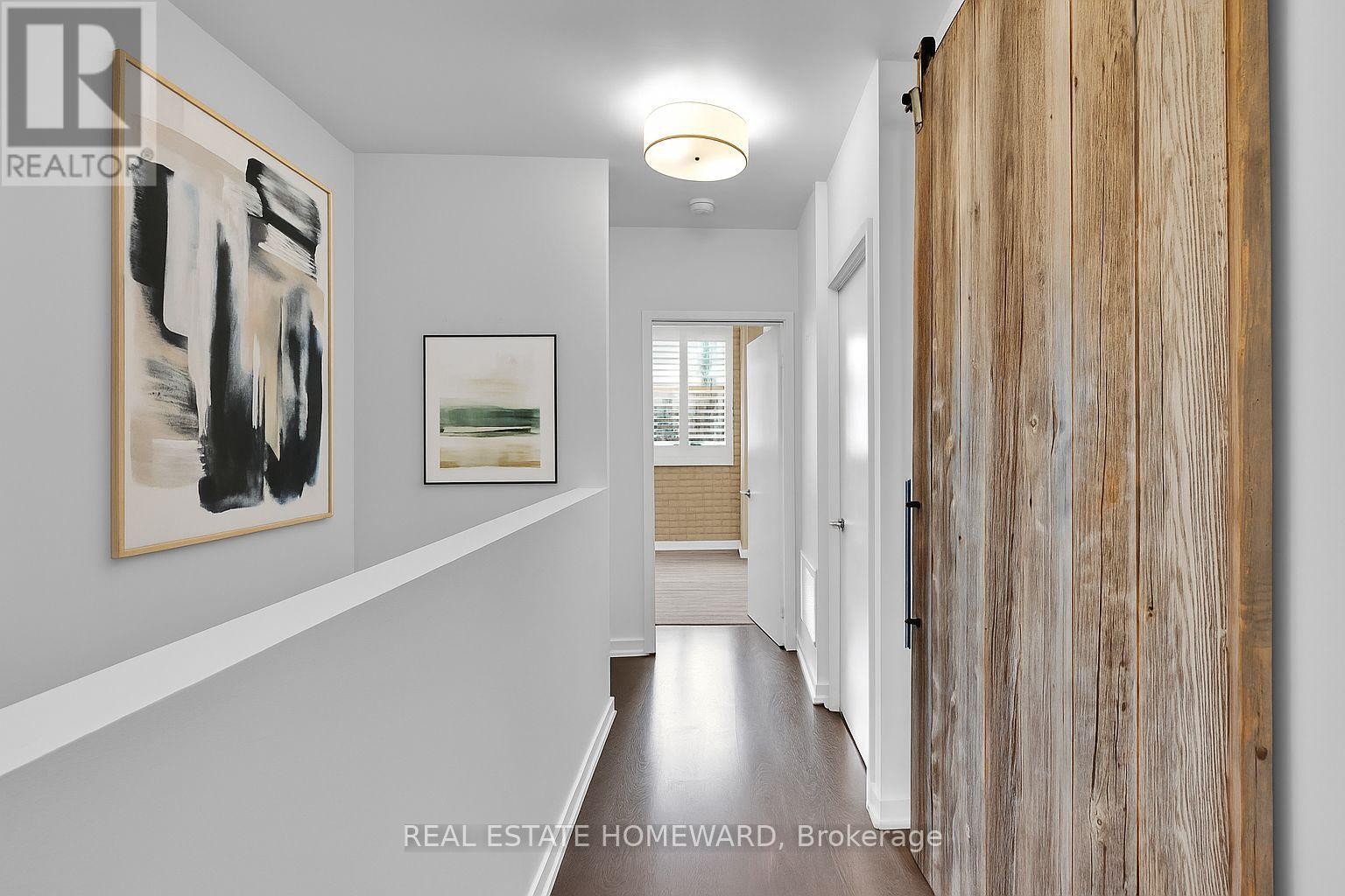 












128 - 201 CARLAW AVENUE

,
Toronto (South Riverdale),




Ontario
M4M2S3

