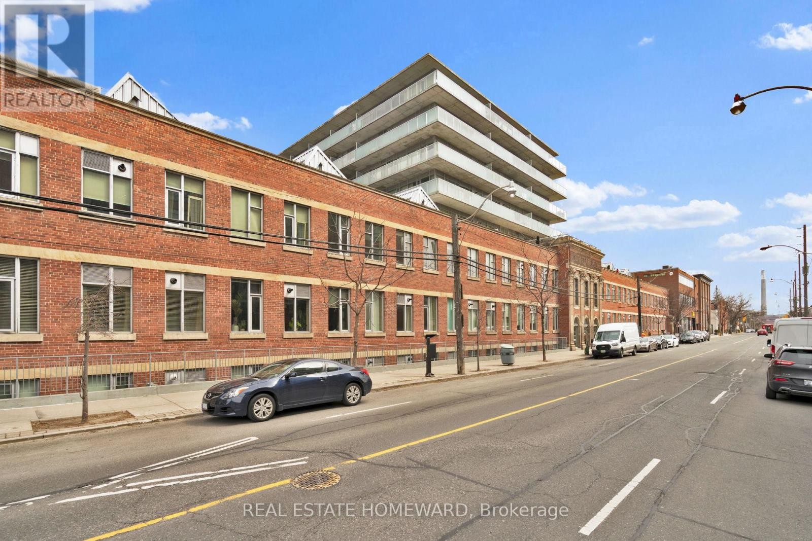 












128 - 201 CARLAW AVENUE

,
Toronto (South Riverdale),




Ontario
M4M2S3

