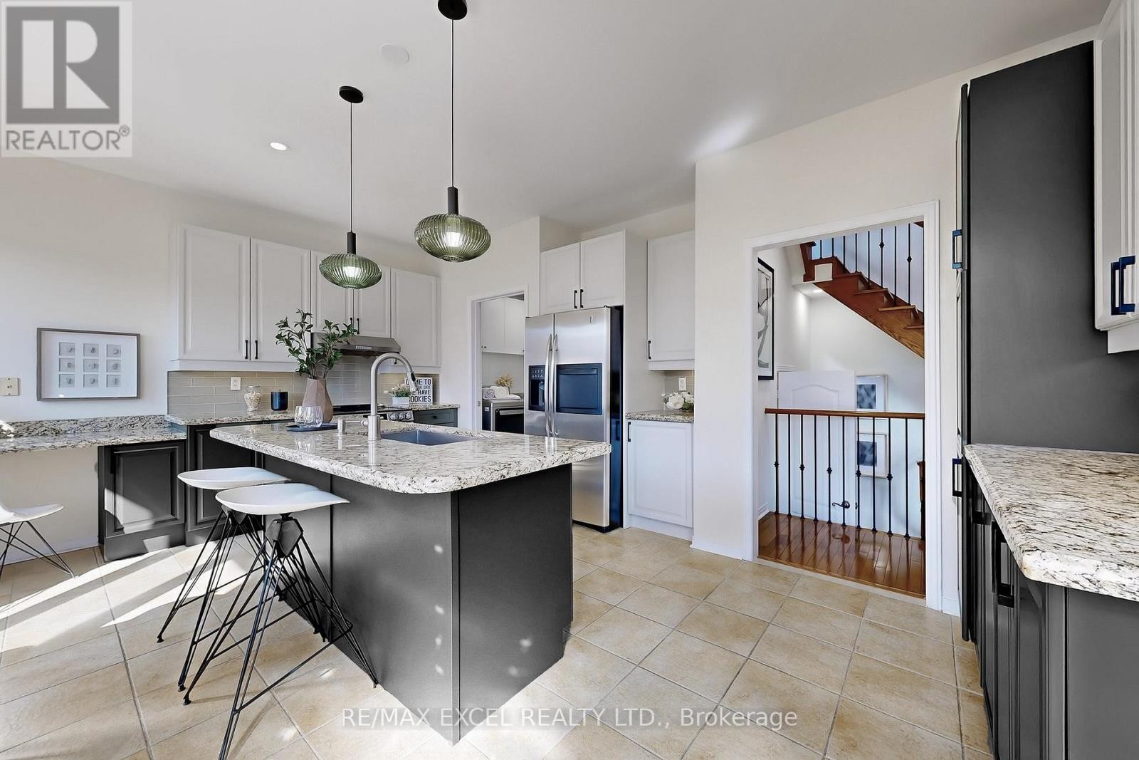 












15 SALVAGE STREET

,
Ajax (Northeast Ajax),




Ontario
L1Z1S5

