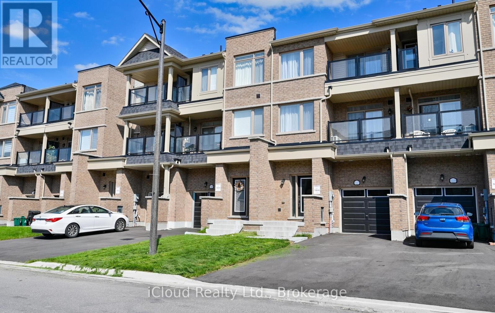 












1117 LOCKIE DRIVE

,
Oshawa (Kedron),




Ontario
L1L0R9

