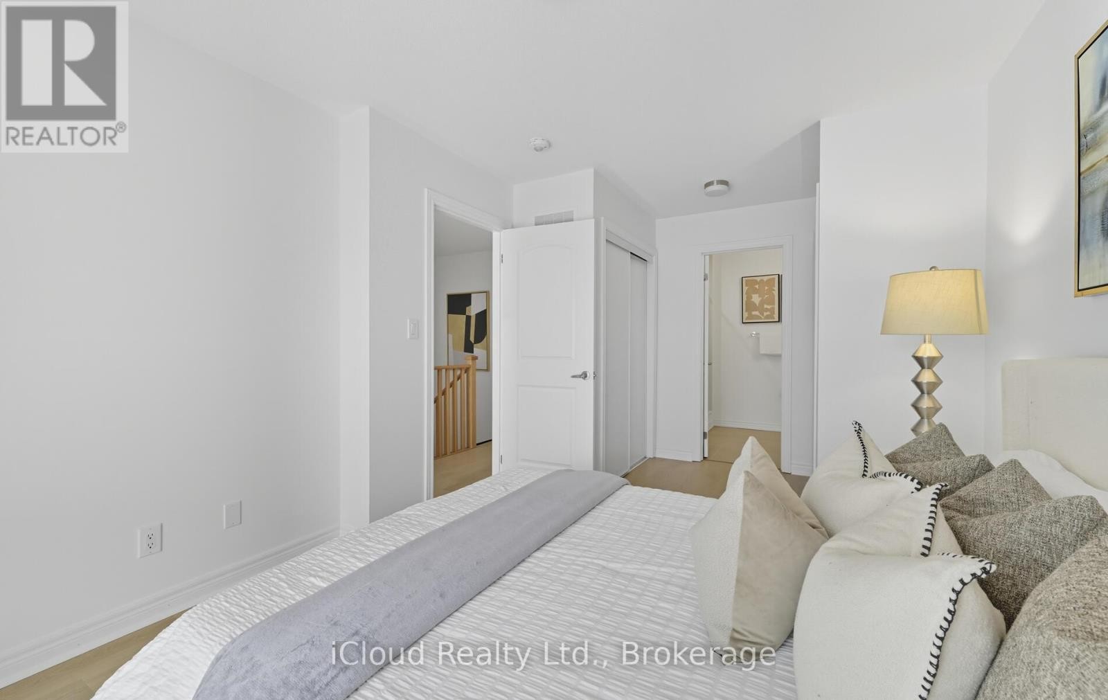 












1117 LOCKIE DRIVE

,
Oshawa (Kedron),




Ontario
L1L0R9

