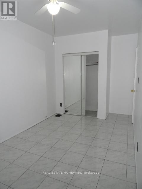 












2438 DANFORTH AVENUE

,
Toronto (East End-Danforth),




Ontario
M4C1K9

