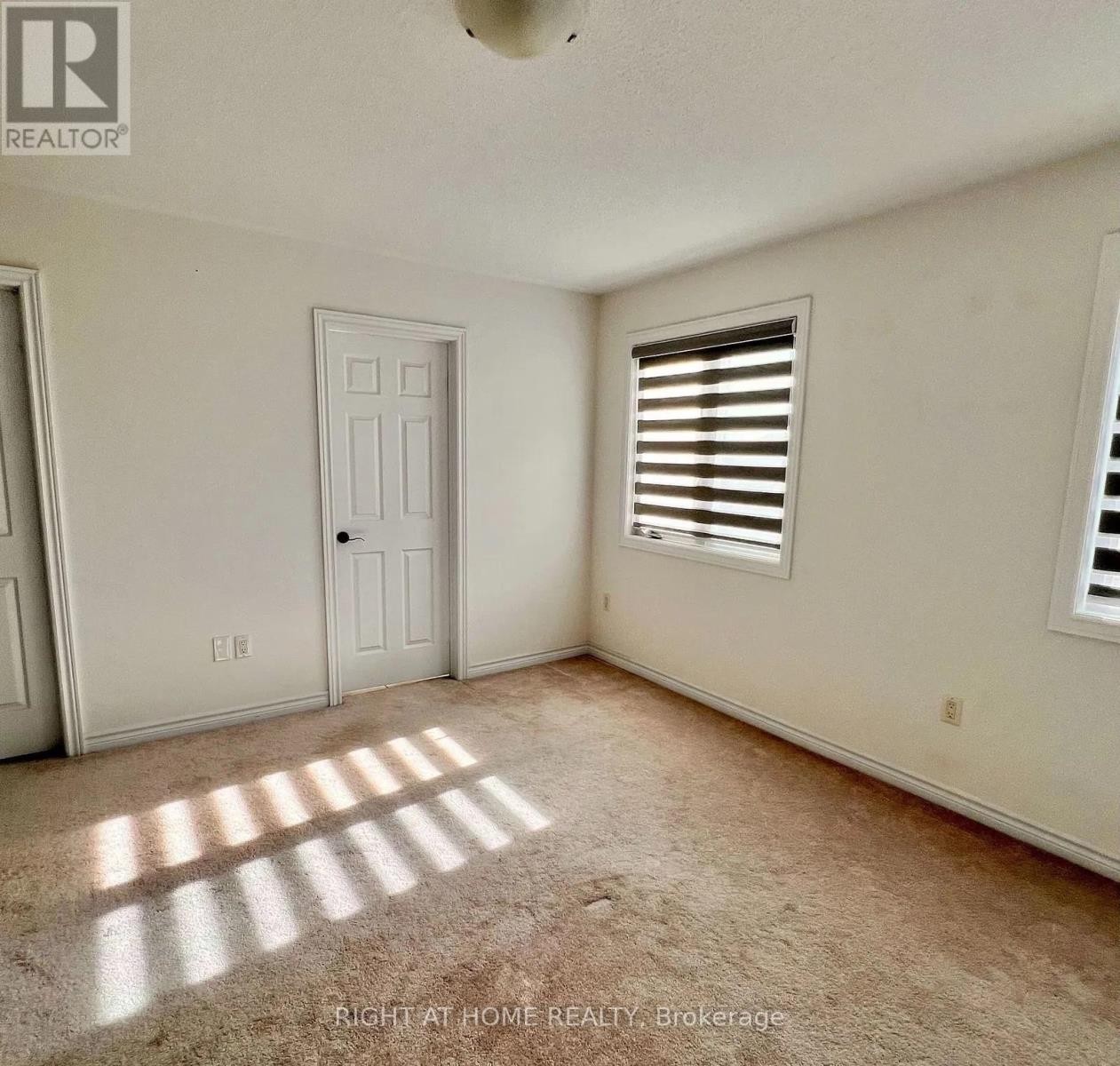 












18 GOHEEN STREET

,
Clarington (Newcastle),




Ontario
L1B0K7

