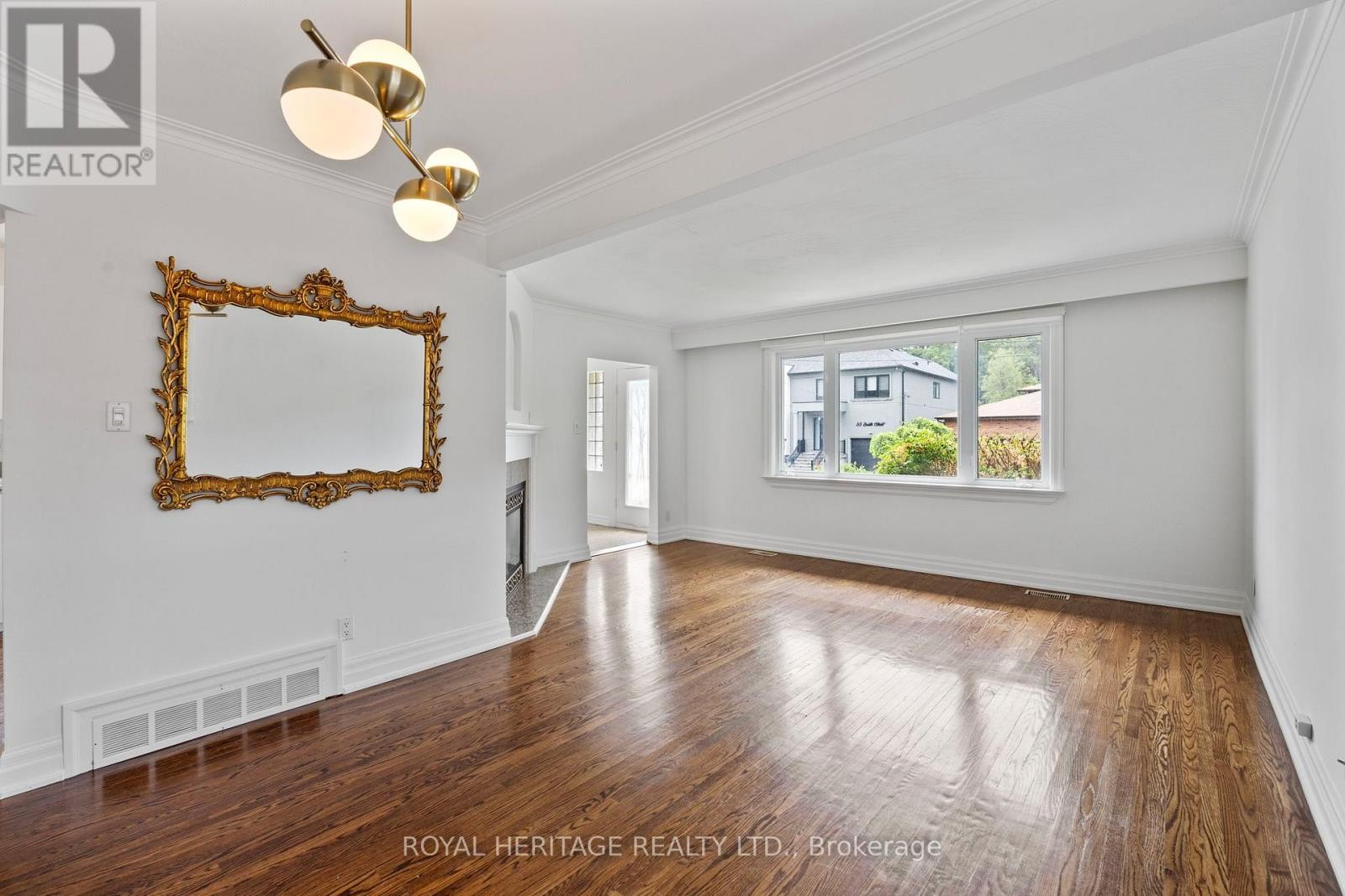 












32 BEATH STREET

,
Toronto (West Hill),




Ontario
M1E3J3

