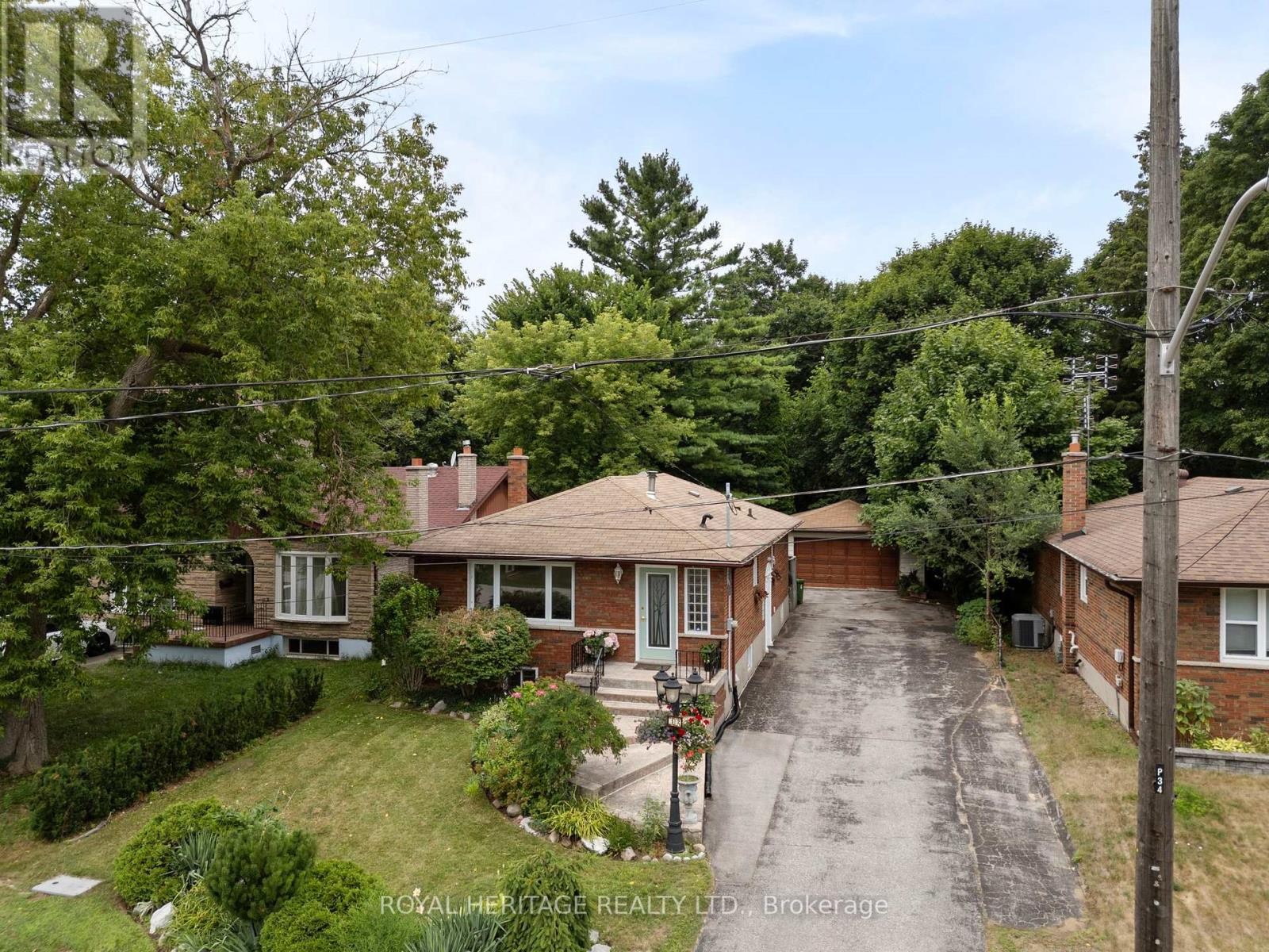 












32 BEATH STREET

,
Toronto (West Hill),




Ontario
M1E3J3


