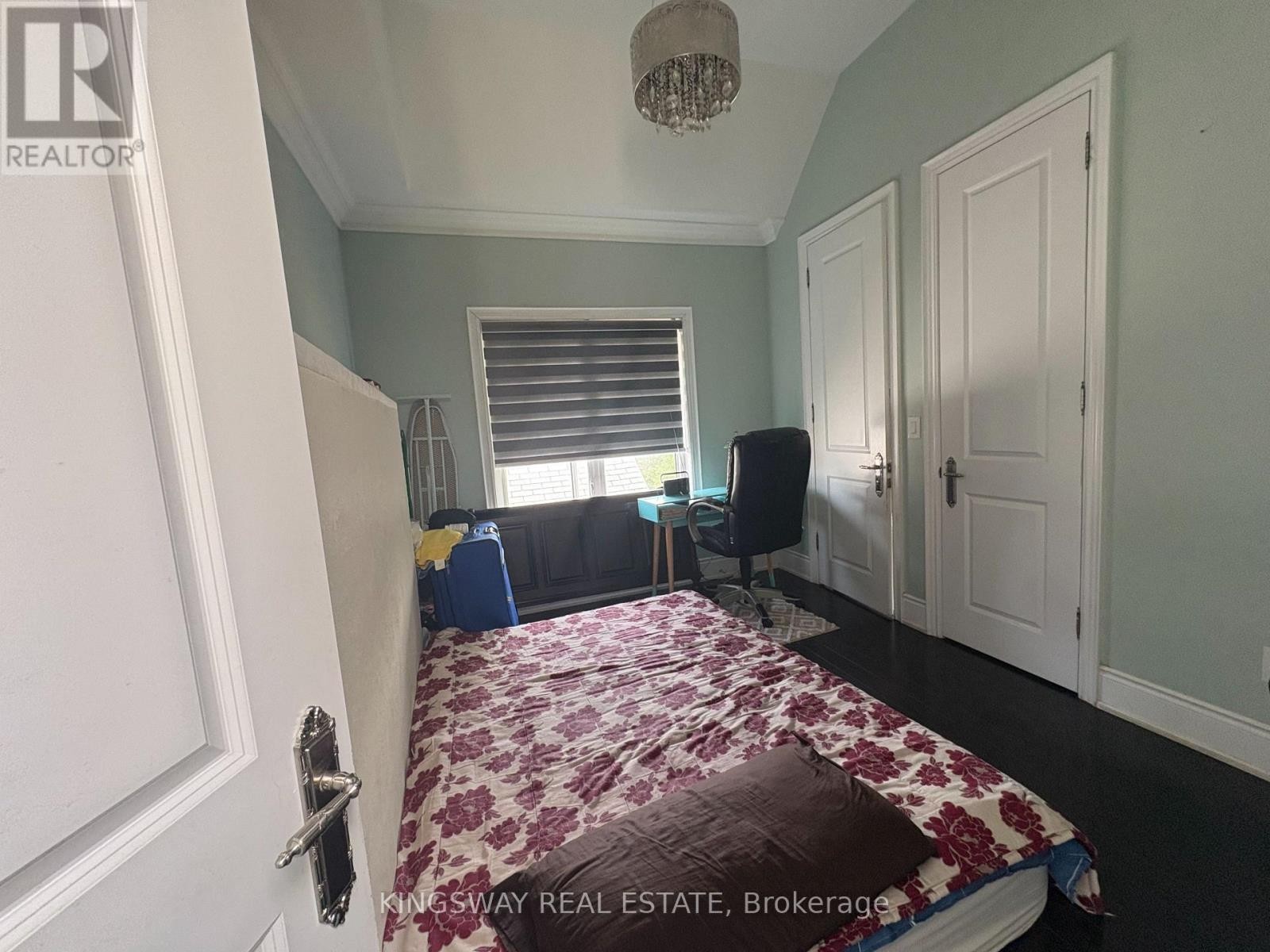 












3686 ELLESMERE ROAD S

,
Toronto (Highland Creek),




Ontario
M1C1H6

