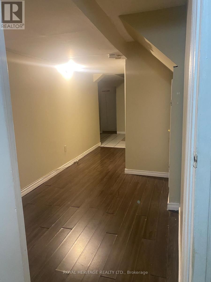 












8 RYECLIFFE COURT

,
Toronto (Rouge),




Ontario
M1B4W1

