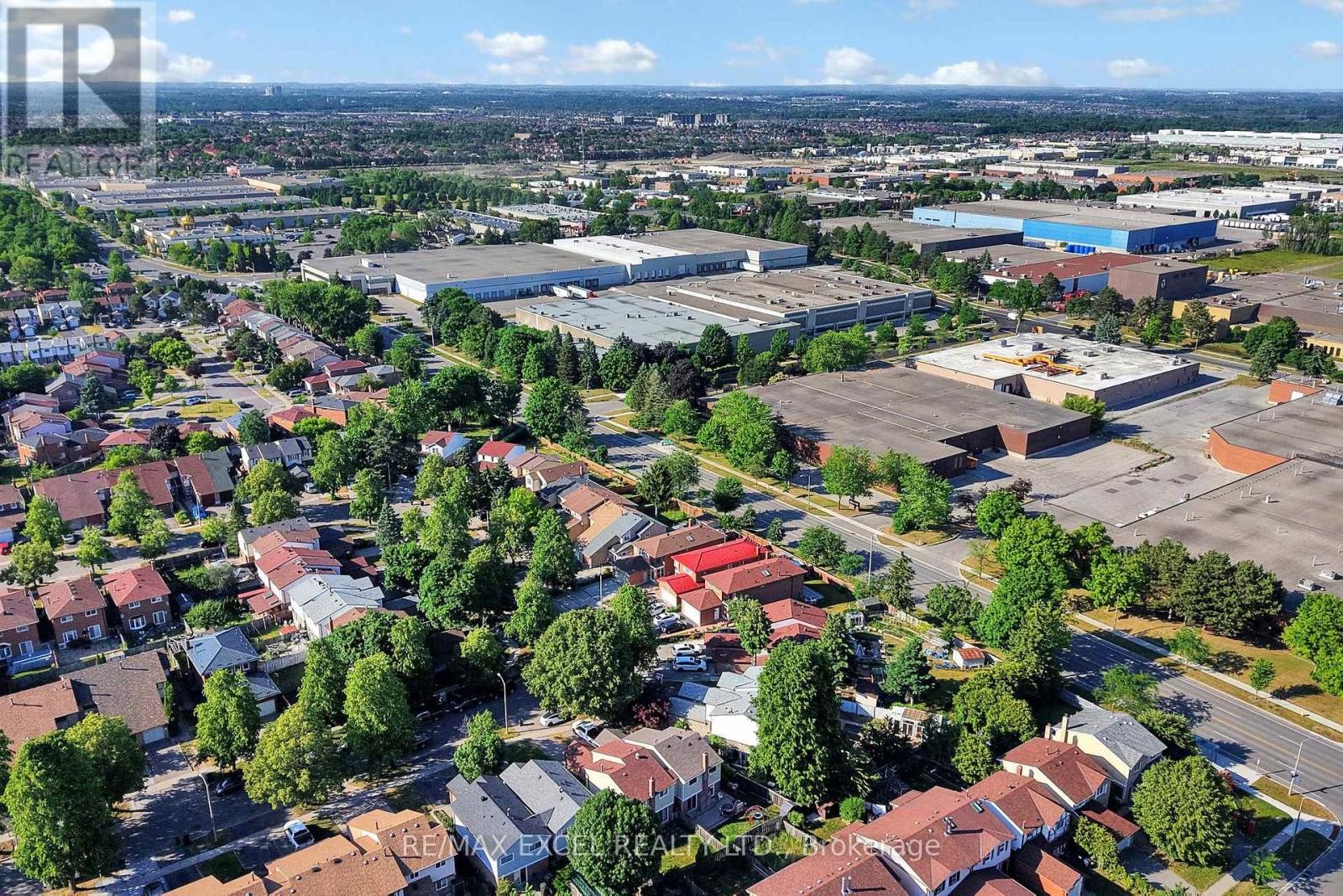 












29 GREEN SPRING DRIVE

,
Toronto (Milliken),




Ontario
M1V2A9

