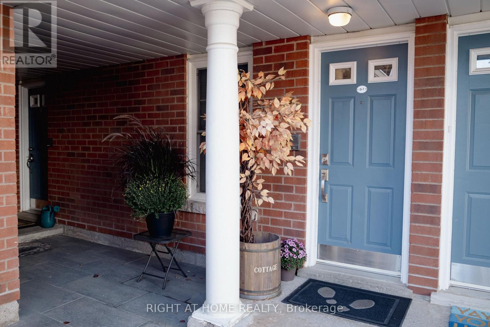 












D-7 - 1663 NASH ROAD

,
Clarington (Courtice),




Ontario
L1E1S8

