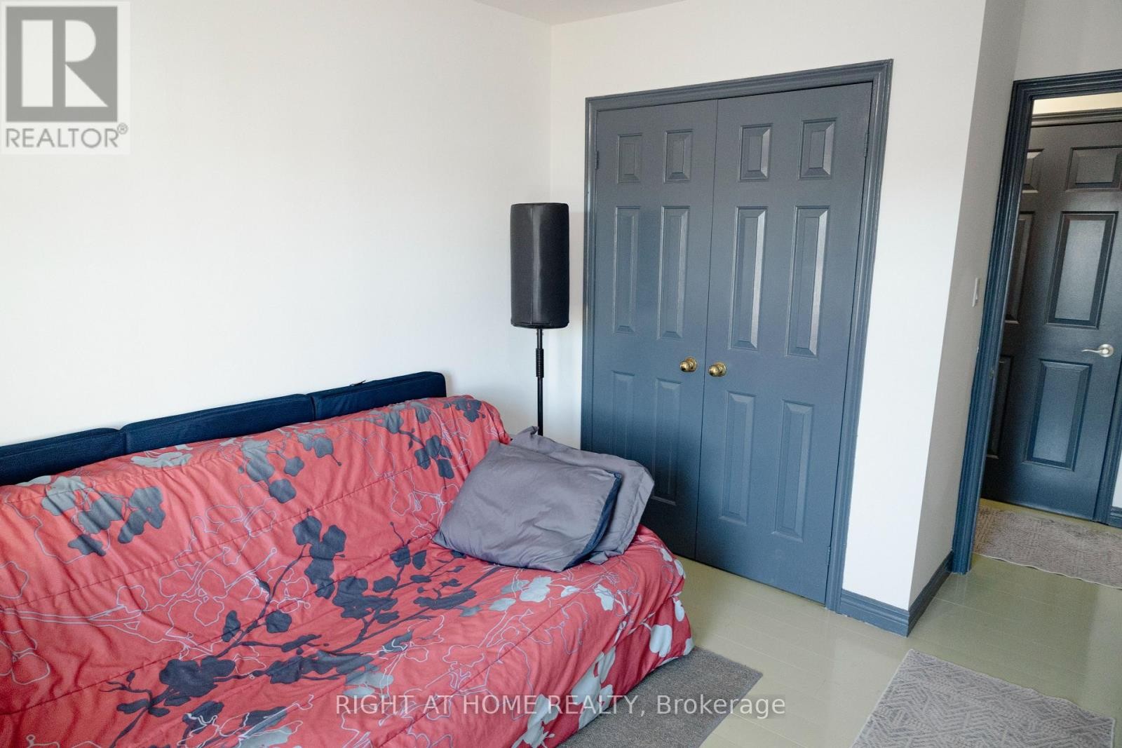 












D-7 - 1663 NASH ROAD

,
Clarington (Courtice),




Ontario
L1E1S8

