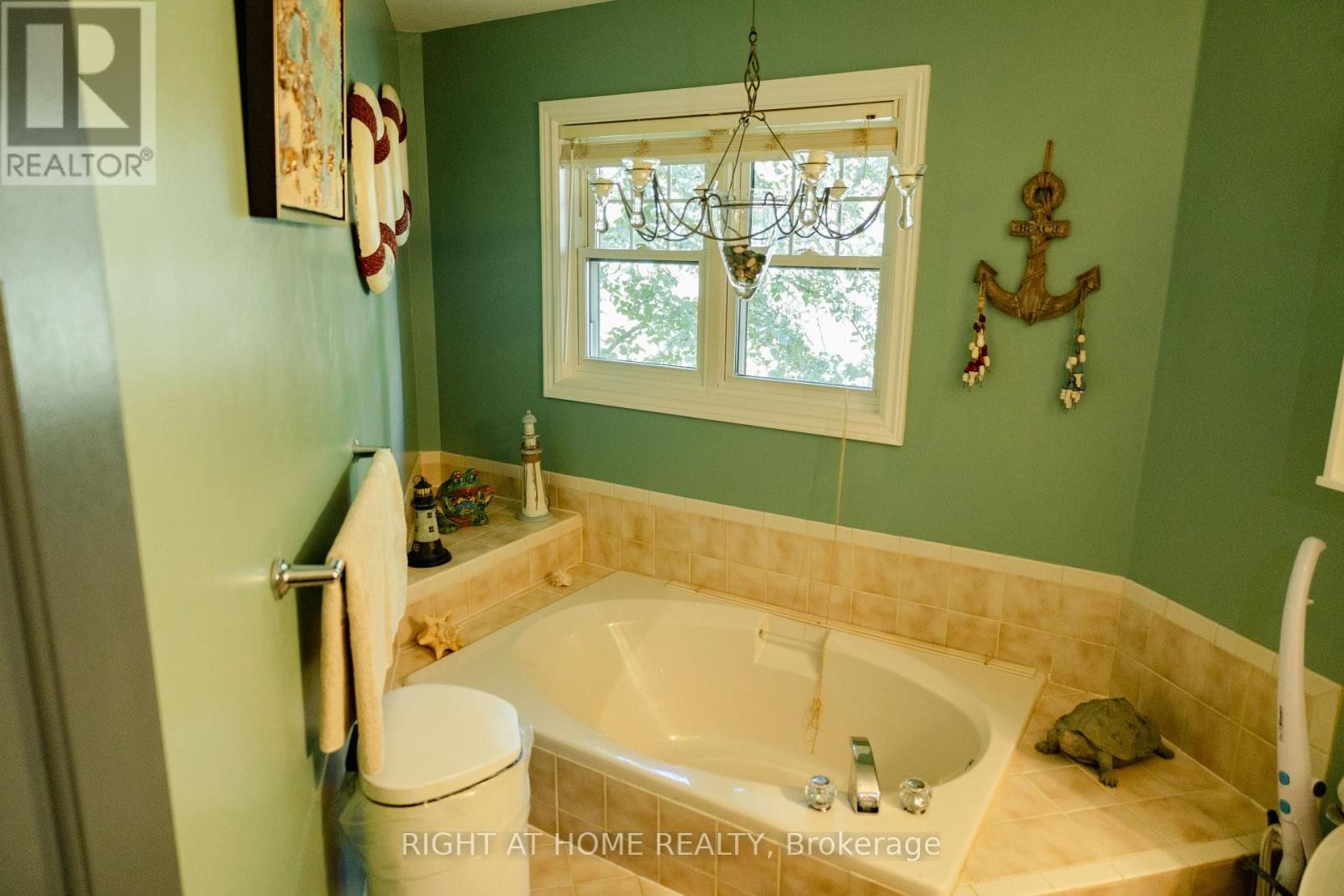












D-7 - 1663 NASH ROAD

,
Clarington (Courtice),




Ontario
L1E1S8

