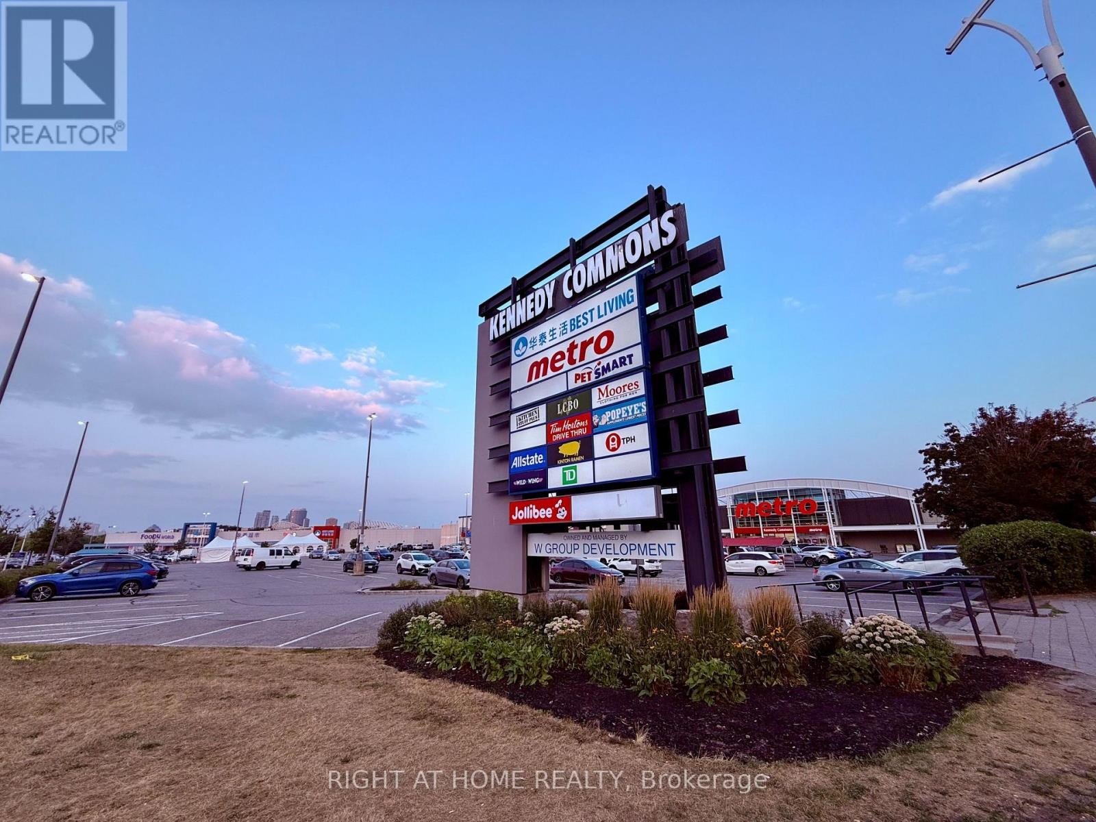 












216 - 100 DUNDALK DRIVE

,
Toronto (Dorset Park),




Ontario
M1P4V2

