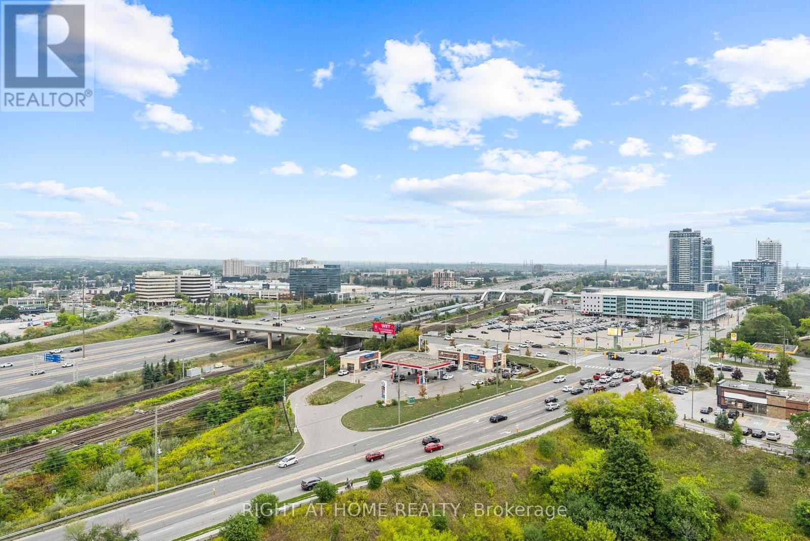 












1504 - 1255 BAYLY STREET

,
Pickering (Bay Ridges),




Ontario
L1W0B5

