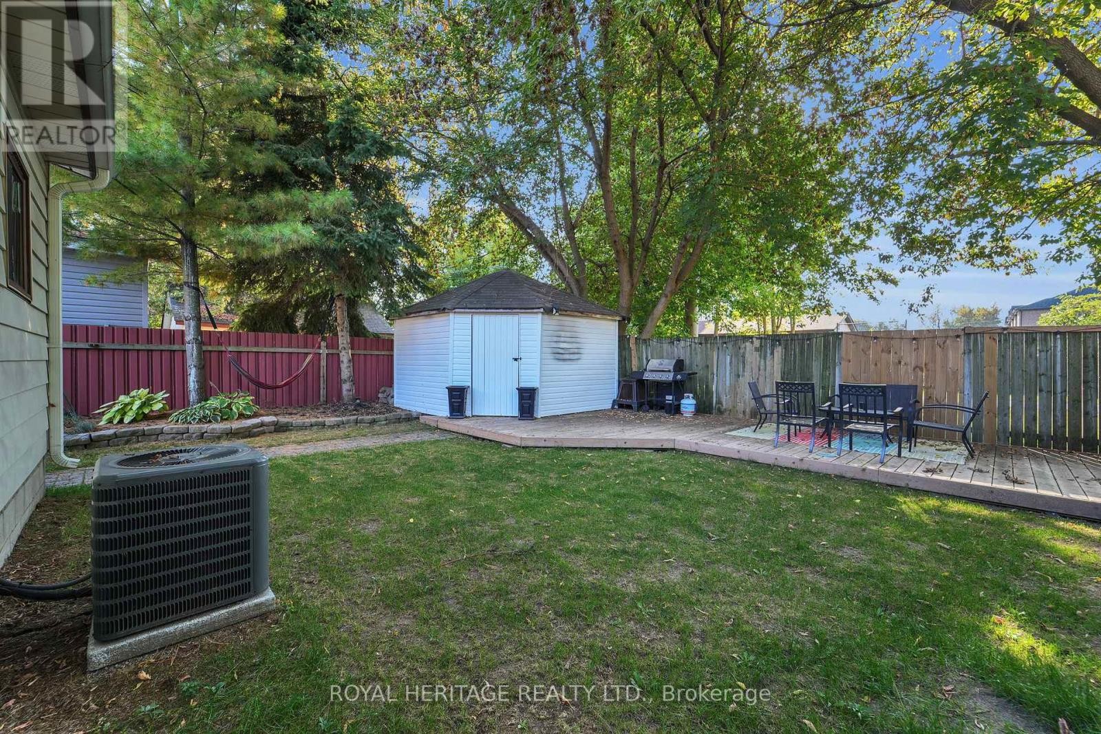 












228 COURT STREET

,
Oshawa (Central),




Ontario
L1H4W7

