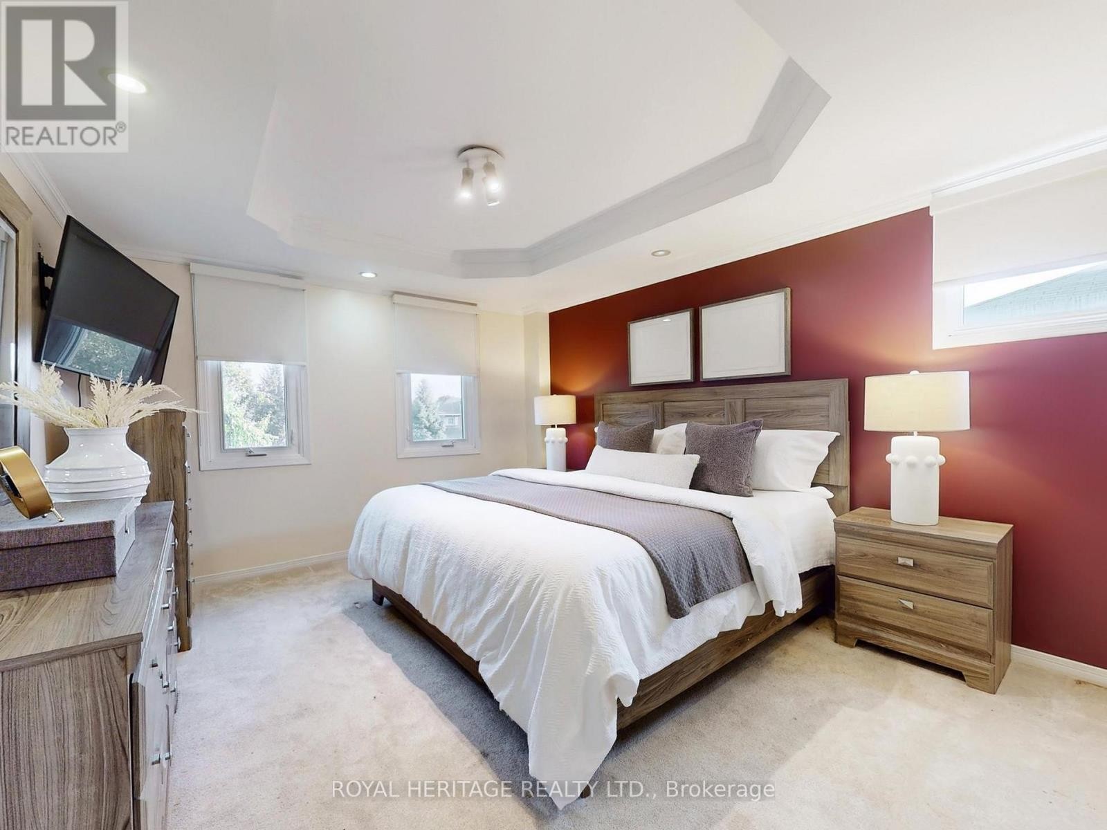 












138 WILLIAM STEPHENSON DRIVE

,
Whitby (Blue Grass Meadows),




Ontario
L1N8V3

