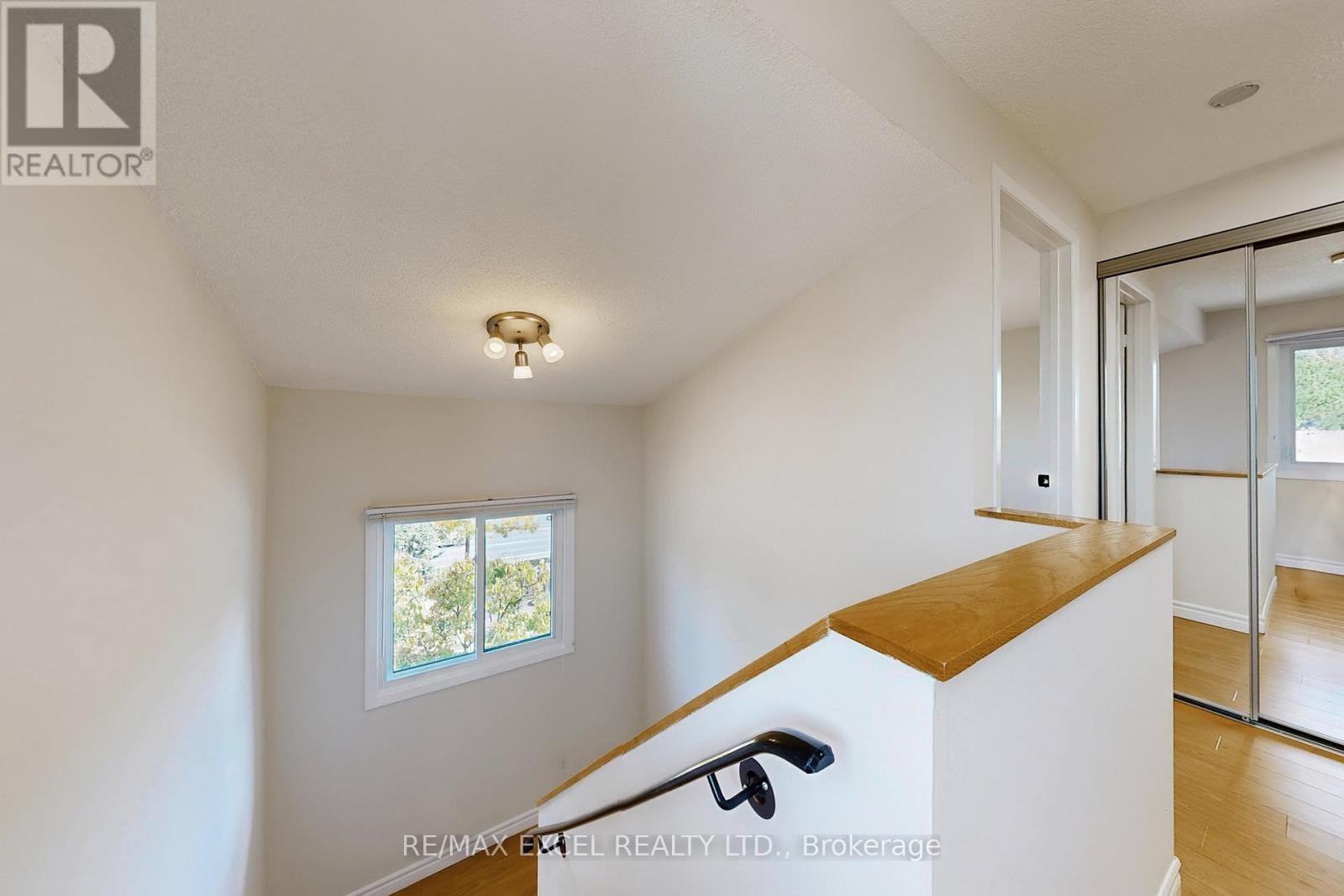 












98 - 24 FUNDY BAY BOULEVARD

,
Toronto (Steeles),




Ontario
M1W3A4

