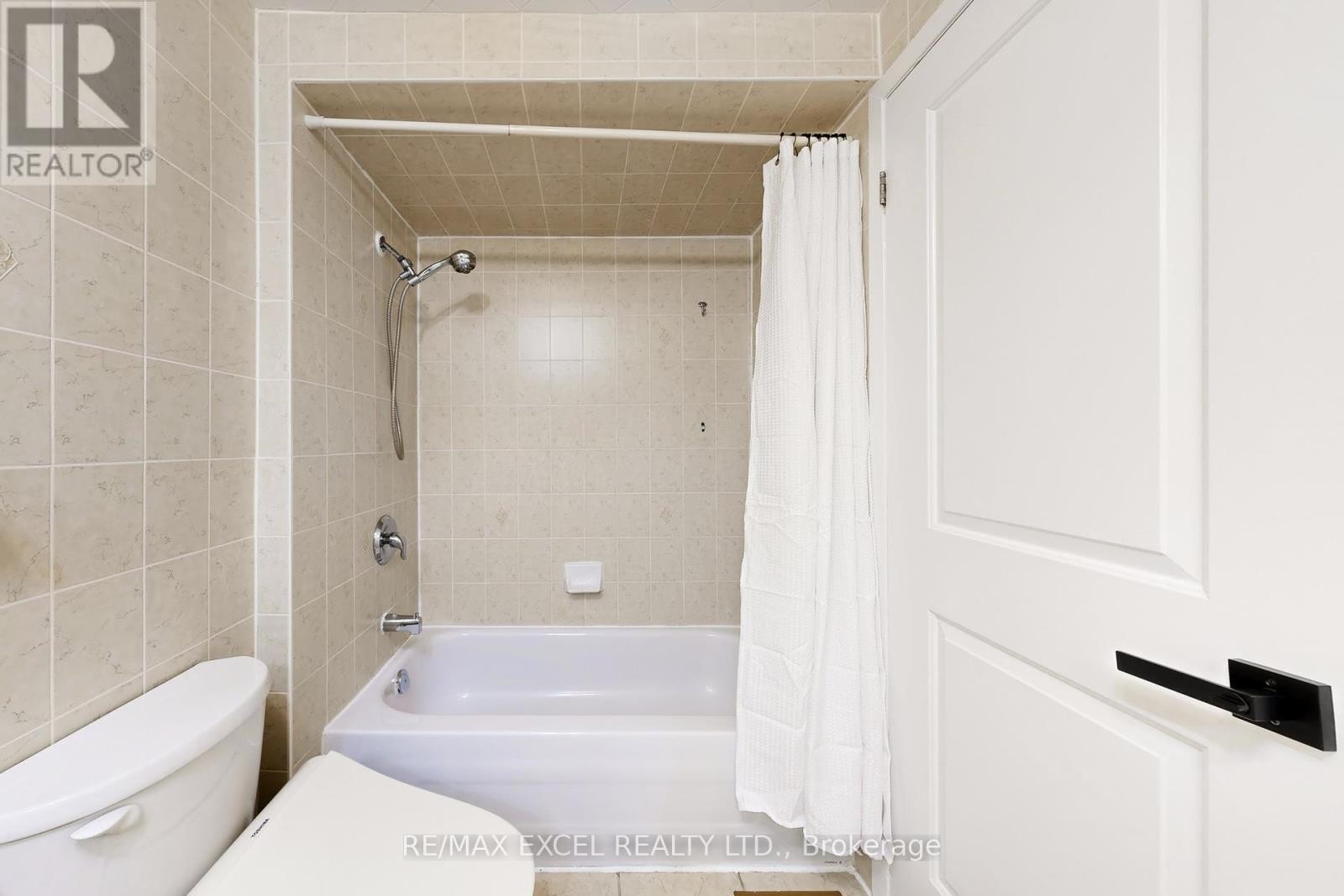 












98 - 24 FUNDY BAY BOULEVARD

,
Toronto (Steeles),




Ontario
M1W3A4


