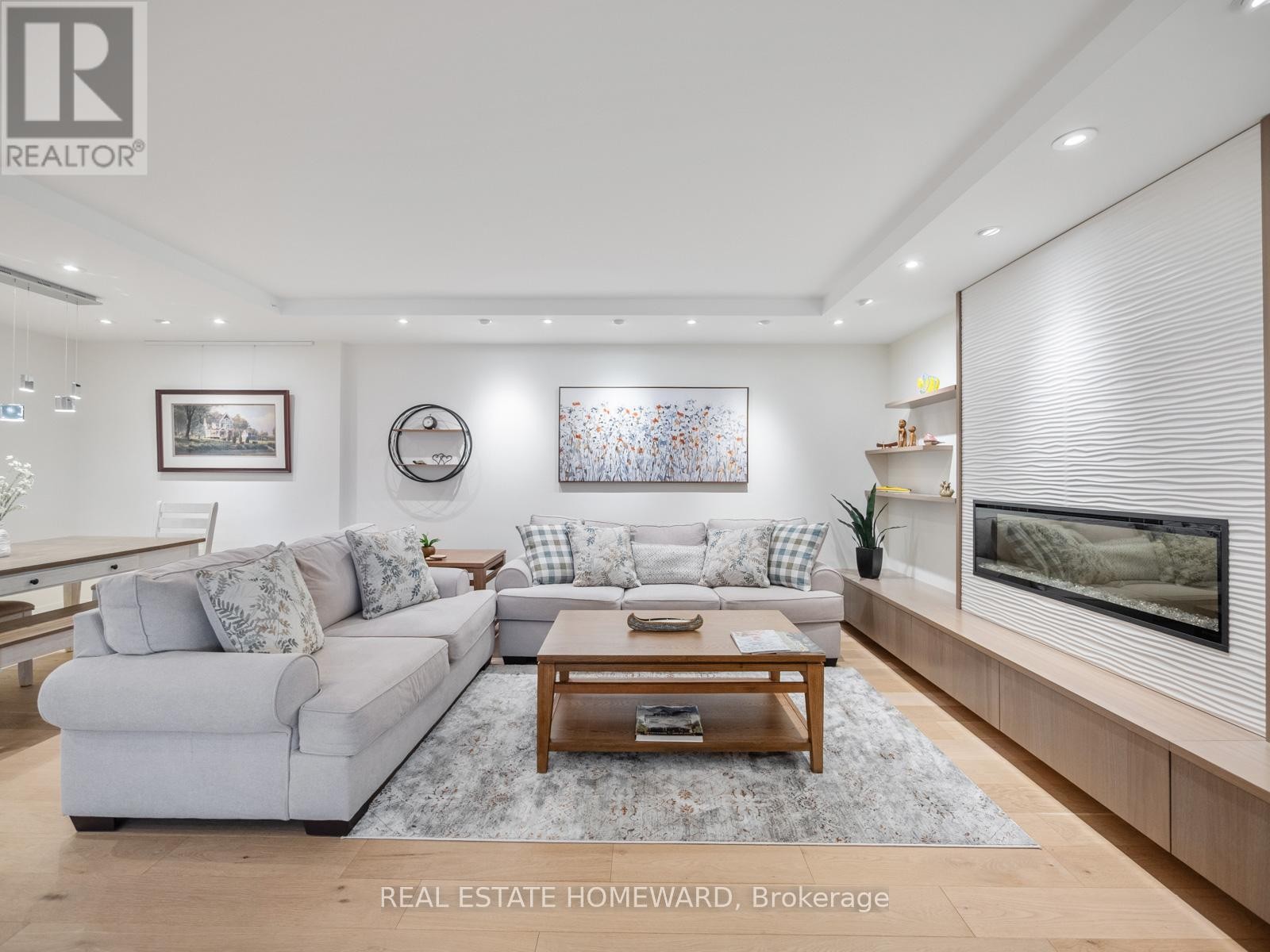 












311 - 20 GUILDWOOD PARKWAY

,
Toronto (Guildwood),




Ontario
M1E5B6

