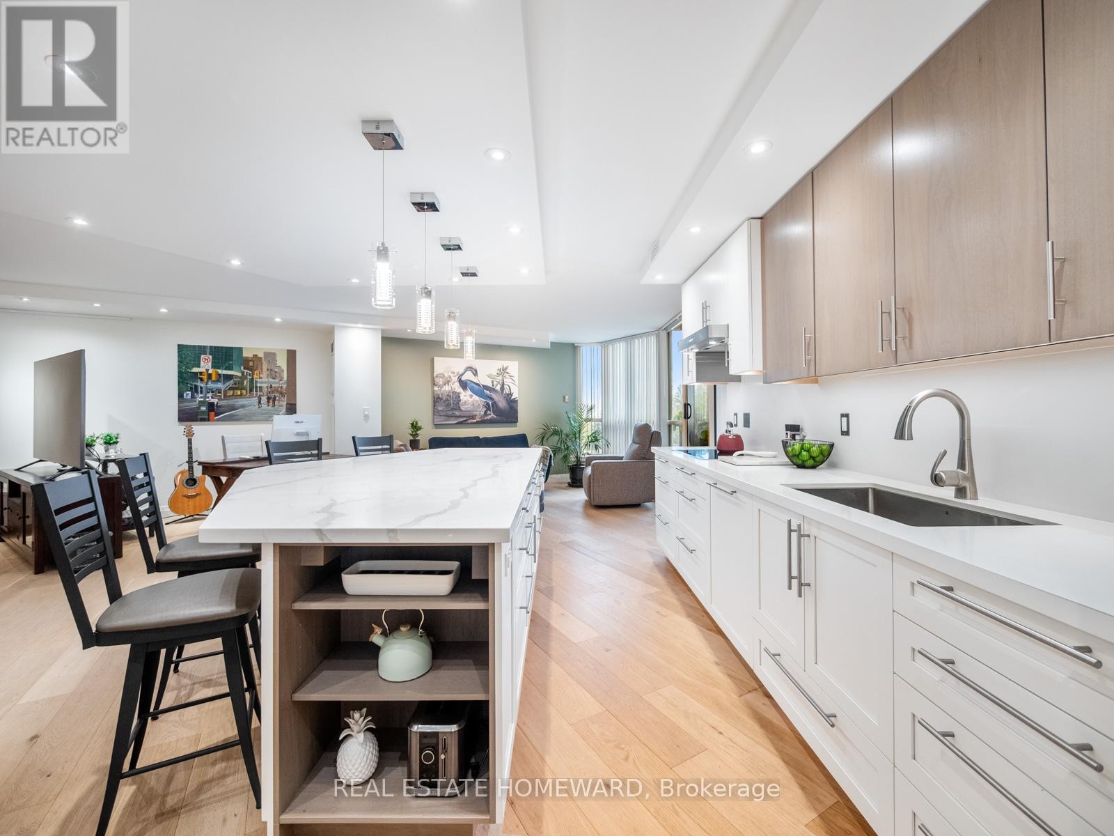 












311 - 20 GUILDWOOD PARKWAY

,
Toronto (Guildwood),




Ontario
M1E5B6

