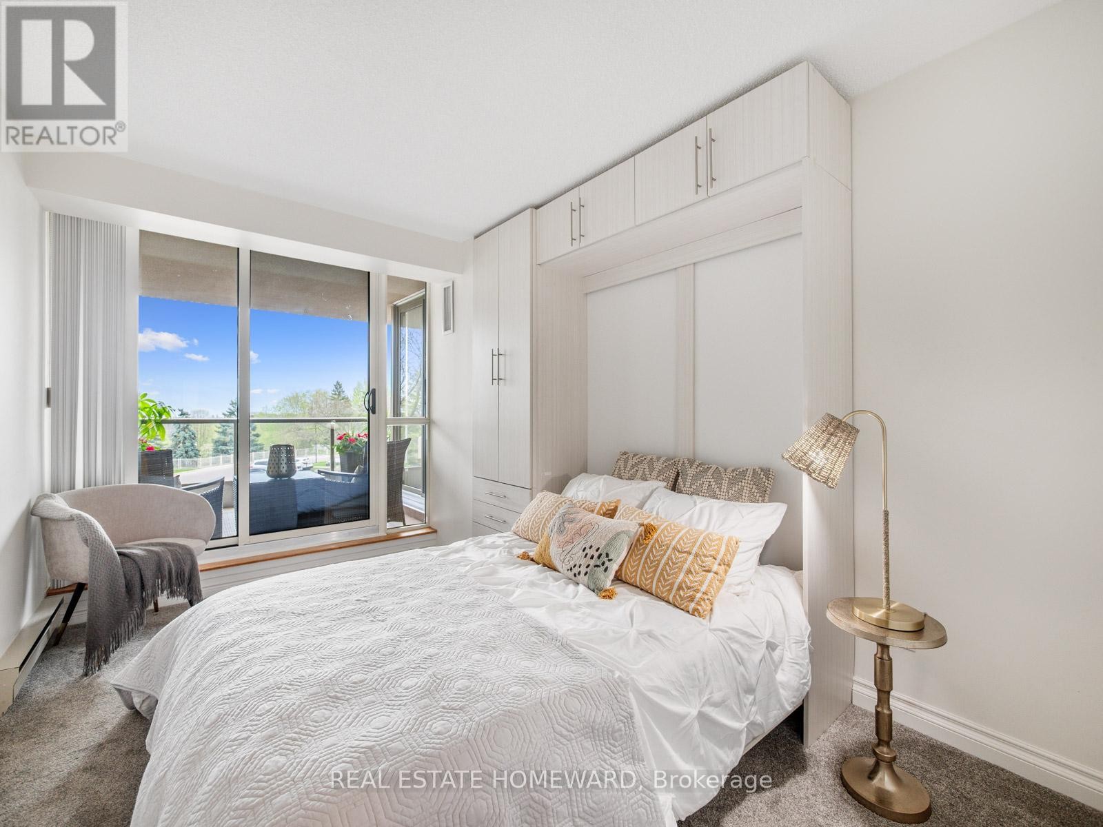 












311 - 20 GUILDWOOD PARKWAY

,
Toronto (Guildwood),




Ontario
M1E5B6

