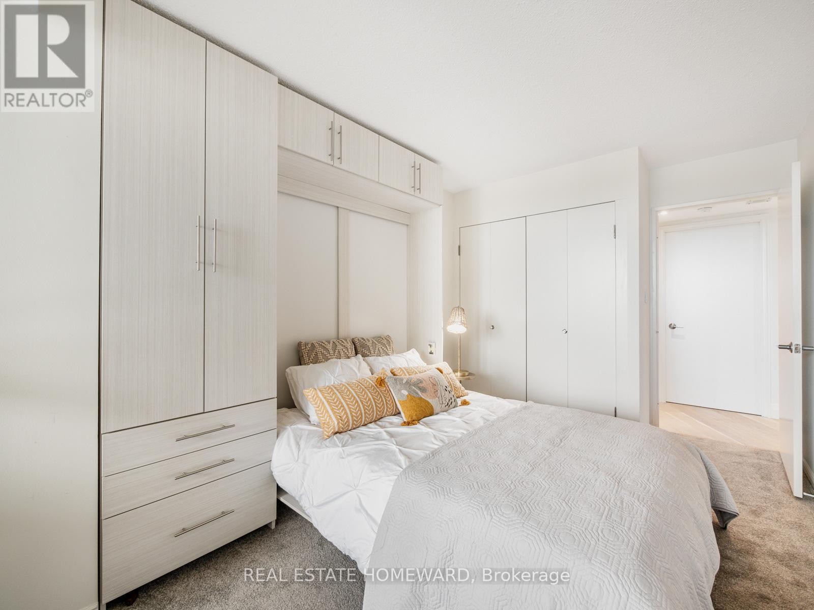 












311 - 20 GUILDWOOD PARKWAY

,
Toronto (Guildwood),




Ontario
M1E5B6

