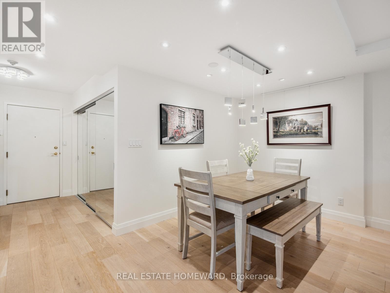 












311 - 20 GUILDWOOD PARKWAY

,
Toronto (Guildwood),




Ontario
M1E5B6

