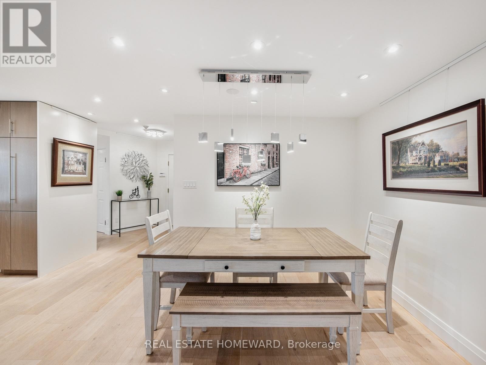 












311 - 20 GUILDWOOD PARKWAY

,
Toronto (Guildwood),




Ontario
M1E5B6

