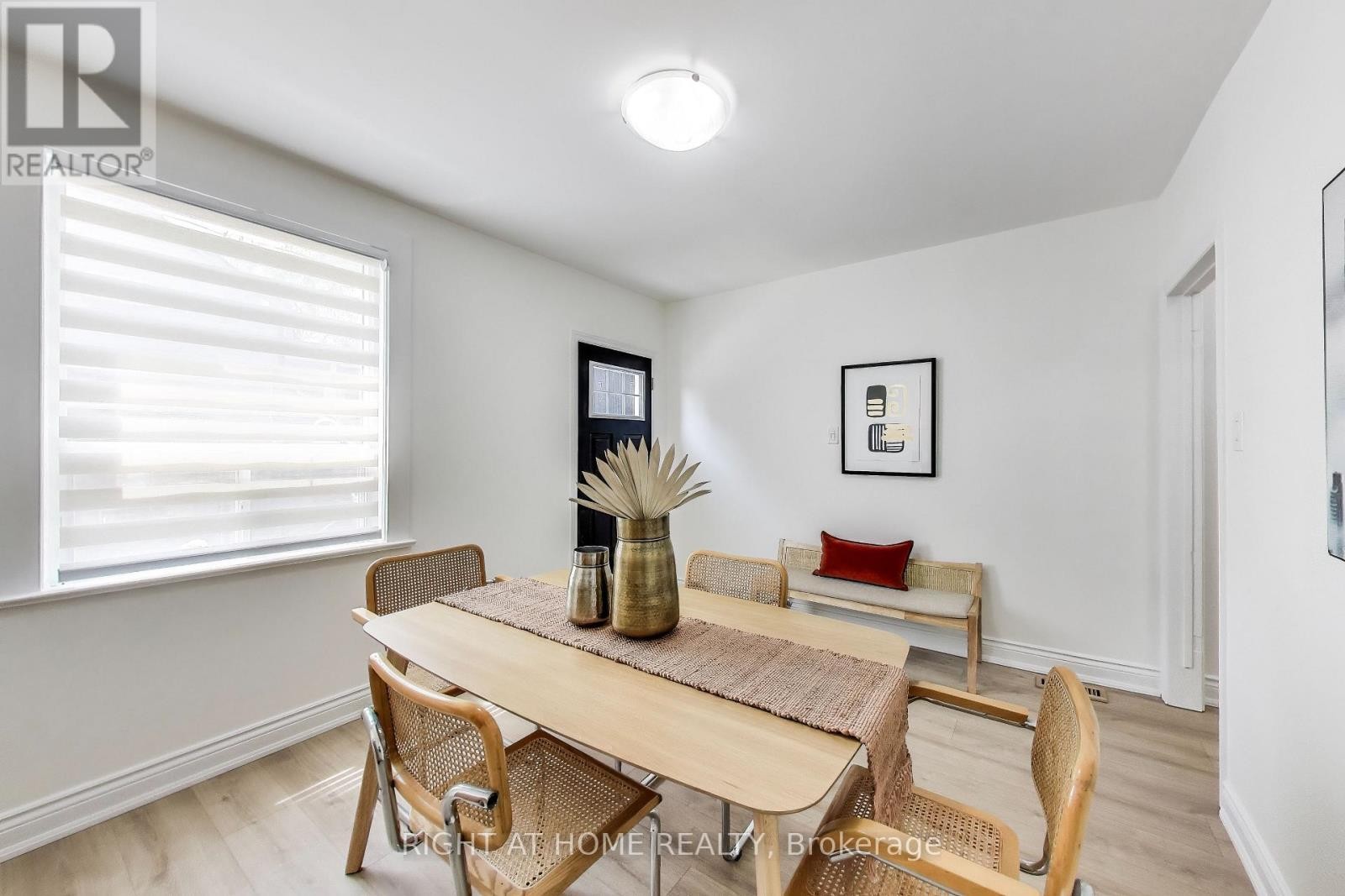 












1071 CRAVEN ROAD

,
Toronto (Greenwood-Coxwell),




Ontario
M4J4V7

