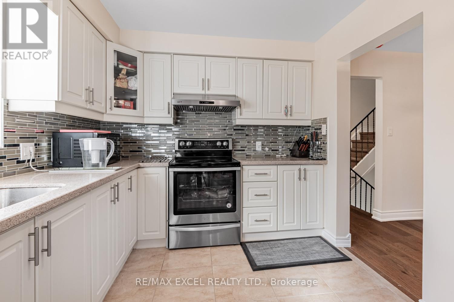 












#61 - 120 BEVERLY GLEN BOULEVARD

,
Toronto (L'Amoreaux),




Ontario
M1W1W6

