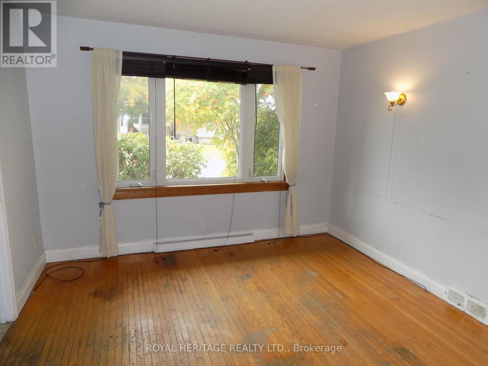 












535 MONTRAVE AVENUE

,
Oshawa (Vanier),




Ontario
L1J4S8

