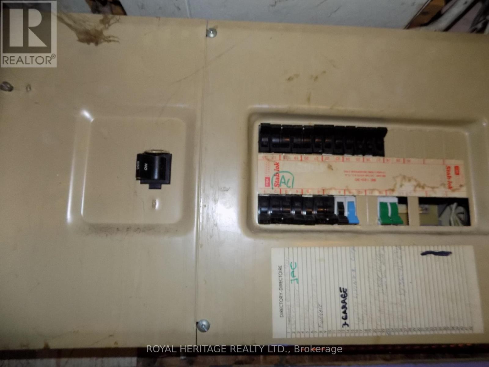 












535 MONTRAVE AVENUE

,
Oshawa (Vanier),




Ontario
L1J4S8

