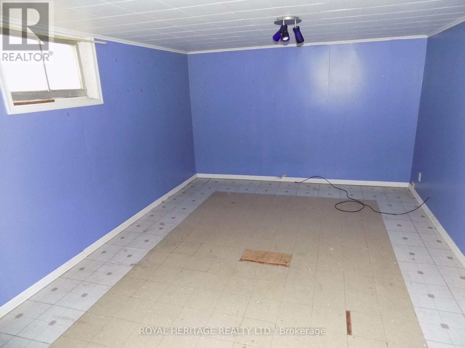 












535 MONTRAVE AVENUE

,
Oshawa (Vanier),




Ontario
L1J4S8

