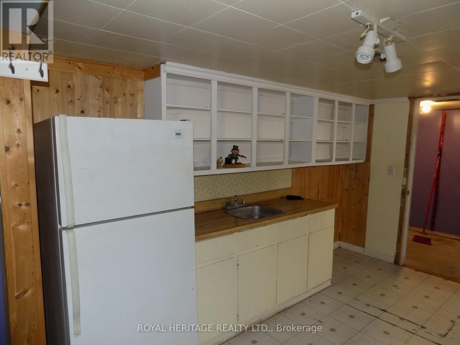 












535 MONTRAVE AVENUE

,
Oshawa (Vanier),




Ontario
L1J4S8

